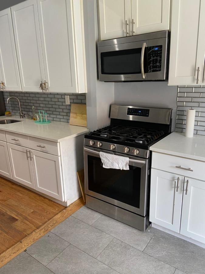 A Spacious Room In Queens Nova York Exterior foto