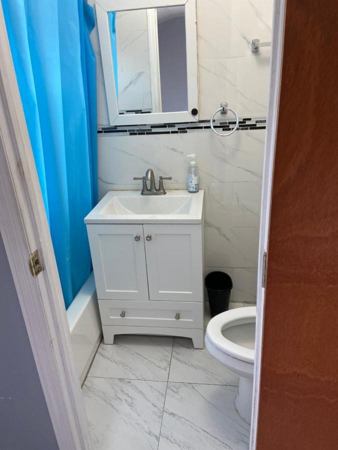A Spacious Room In Queens Nova York Exterior foto